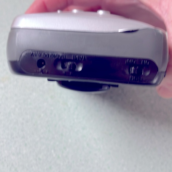 Vintage Lenoxx Sound Audio AM/FM Stereo Cassette Player 1135 Walkman WORKS - Picture 5 of 8